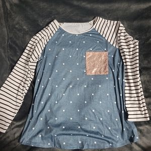 New without Tag ladies xl tunic